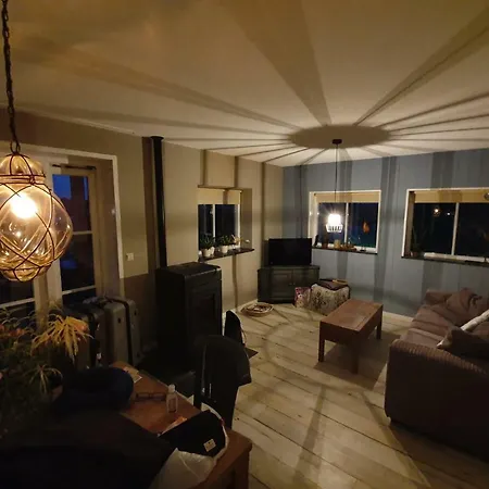 De Natureluur 아파트